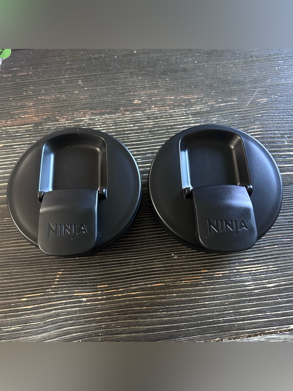 New Condition Ninja Replacement Flip-Top Travel Cup Lids 2 Pack Black Plastic